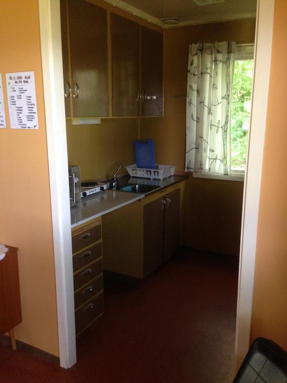 Hotel Sjölunda Semesterby Lidköping Zimmer foto