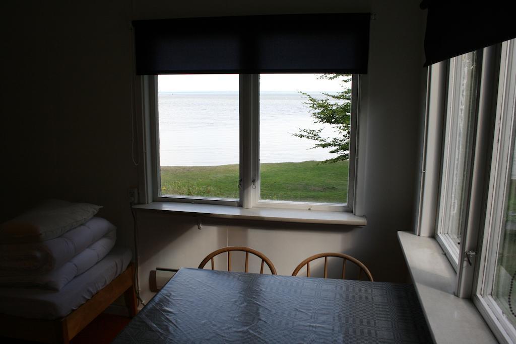 Hotel Sjölunda Semesterby Lidköping Zimmer foto