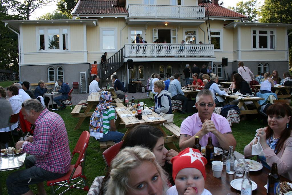 Hotel Sjölunda Semesterby Lidköping Exterior foto